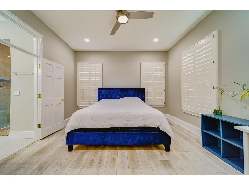 RESERVE THE - Residential