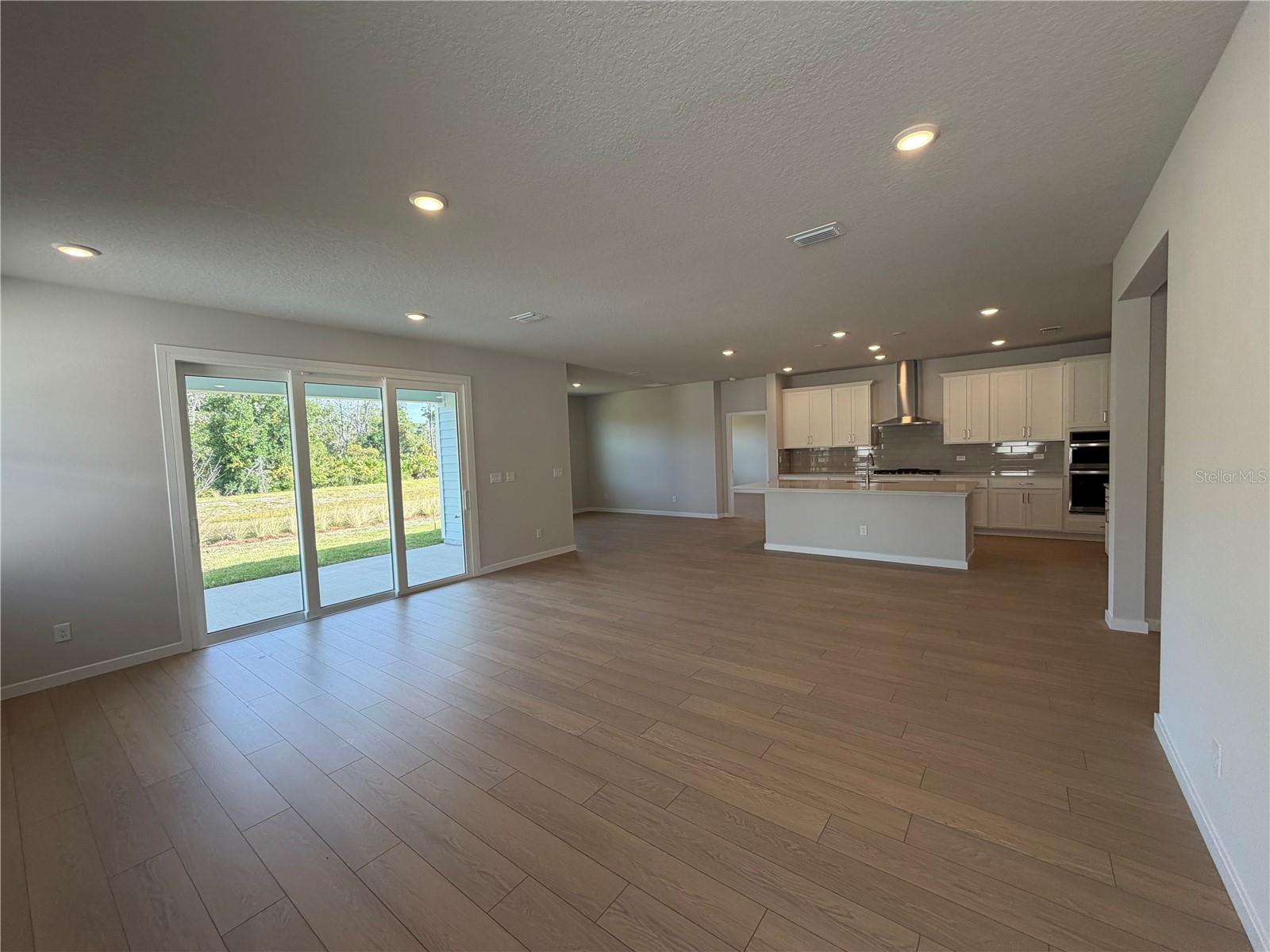 RESERVE EAST - Residential