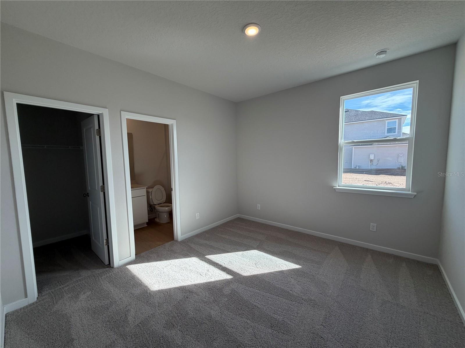 RESERVE EAST - Residential