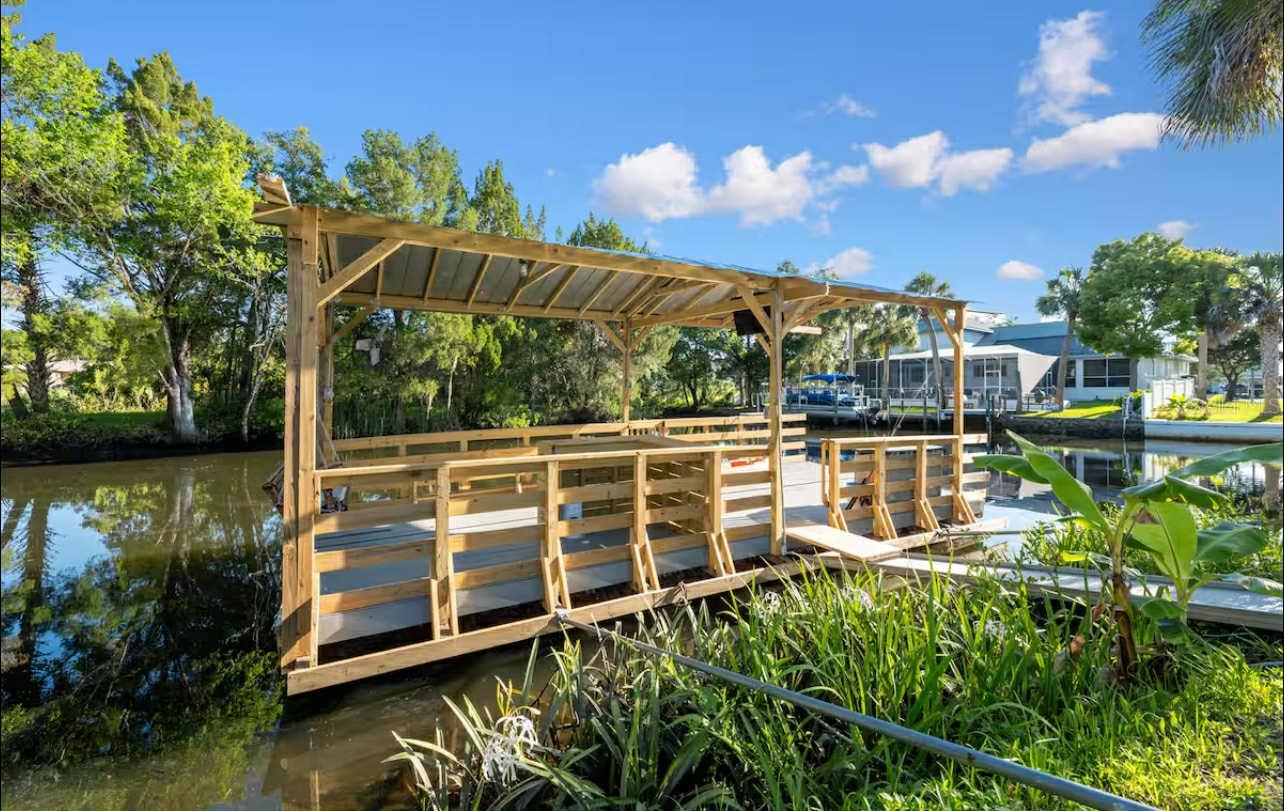 CRYSTAL WATER ESTATES UNREC SUB - Residential