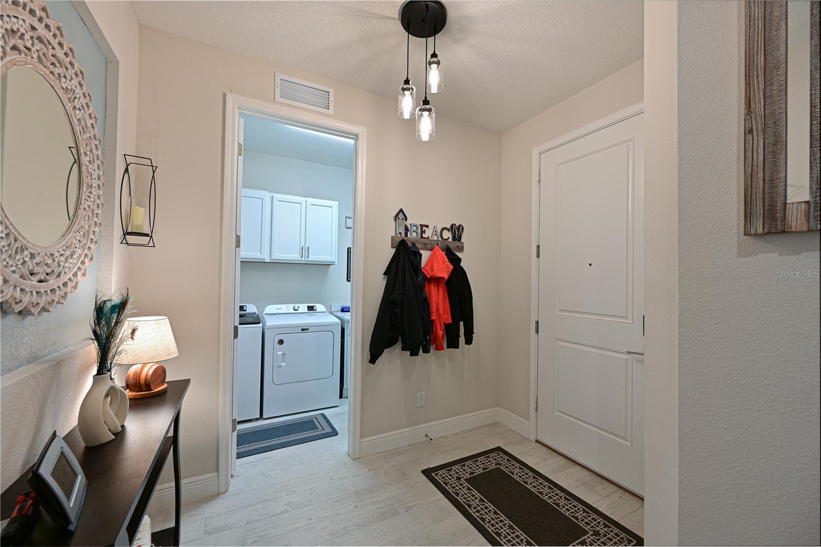 WATERCOLOR PLACE I - Residential