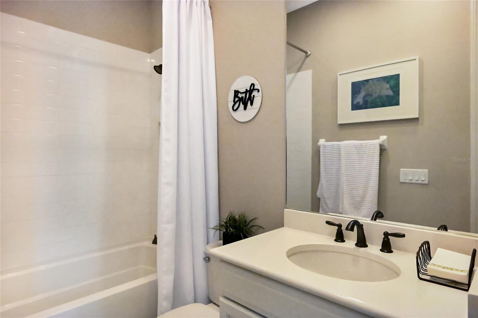 ESPLANADE - Residential