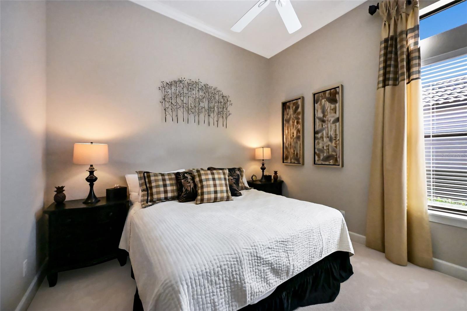 ESPLANADE - Residential