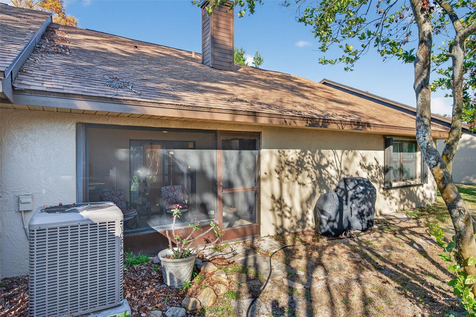 LAKE SEMINOLE VILLAGE - Residential