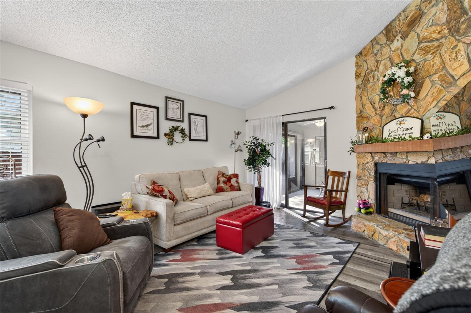 LAKE SEMINOLE VILLAGE - Residential