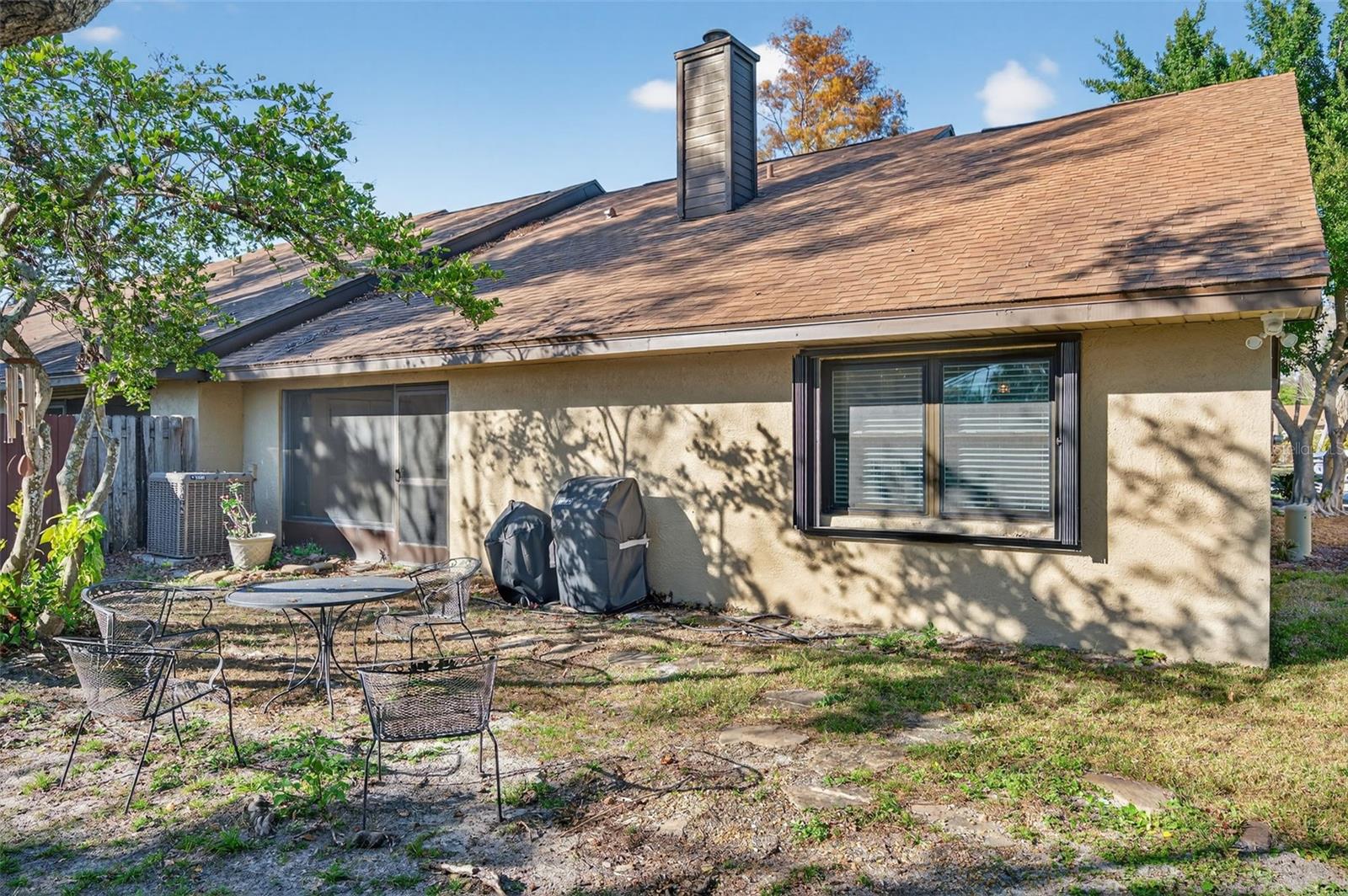 LAKE SEMINOLE VILLAGE - Residential