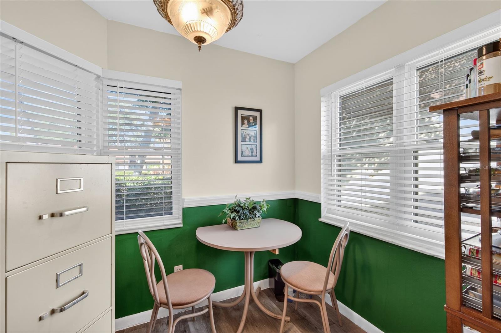 LAKE SEMINOLE VILLAGE - Residential