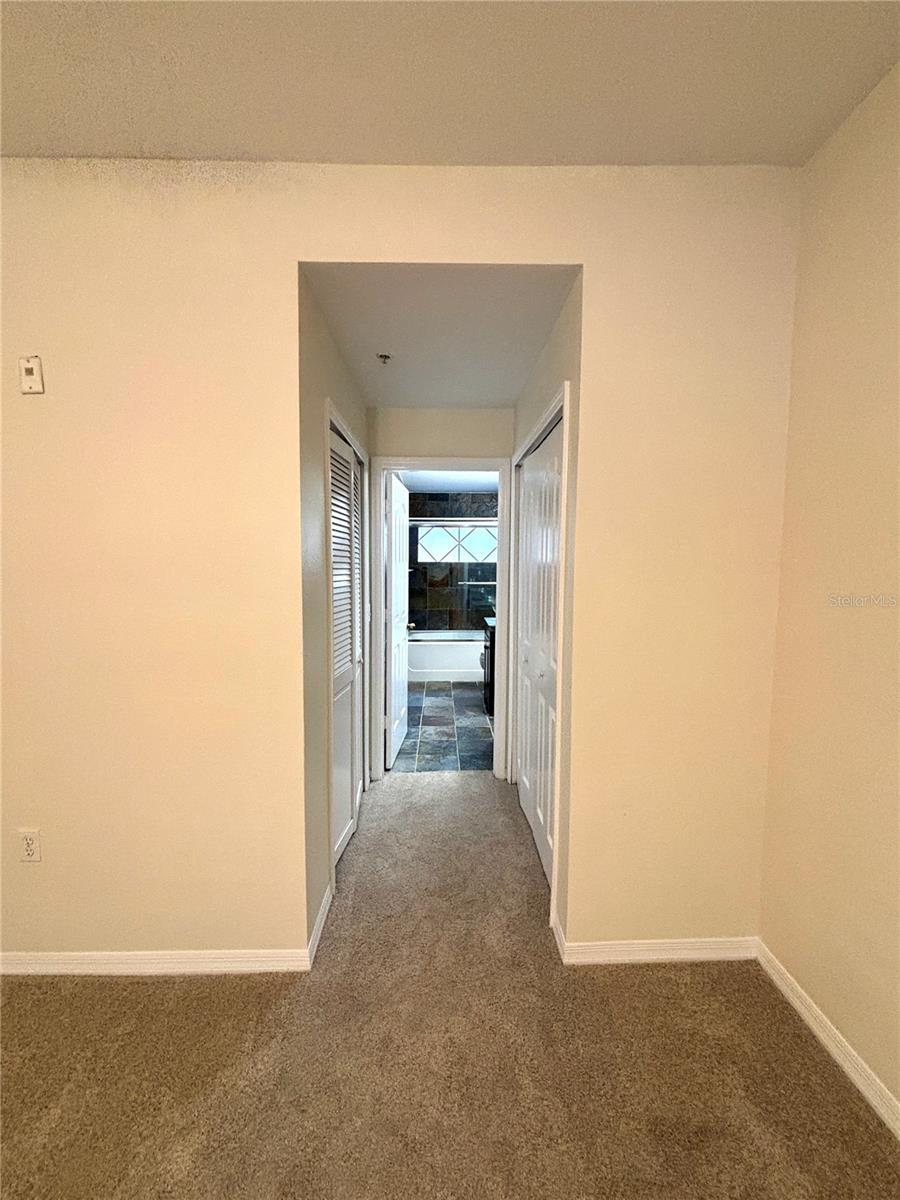 VISCONTI EAST - Residential Lease