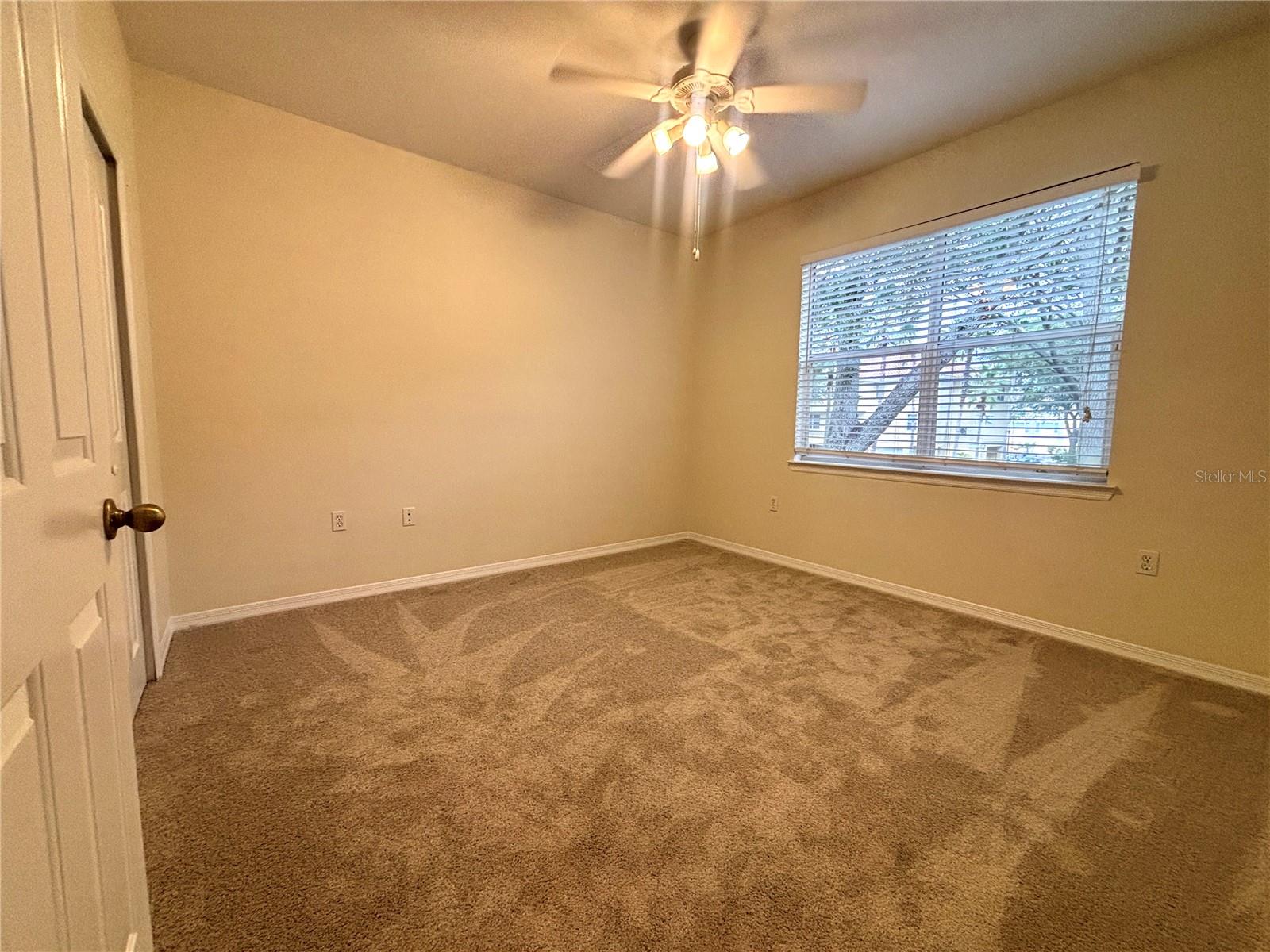 VISCONTI EAST - Residential Lease