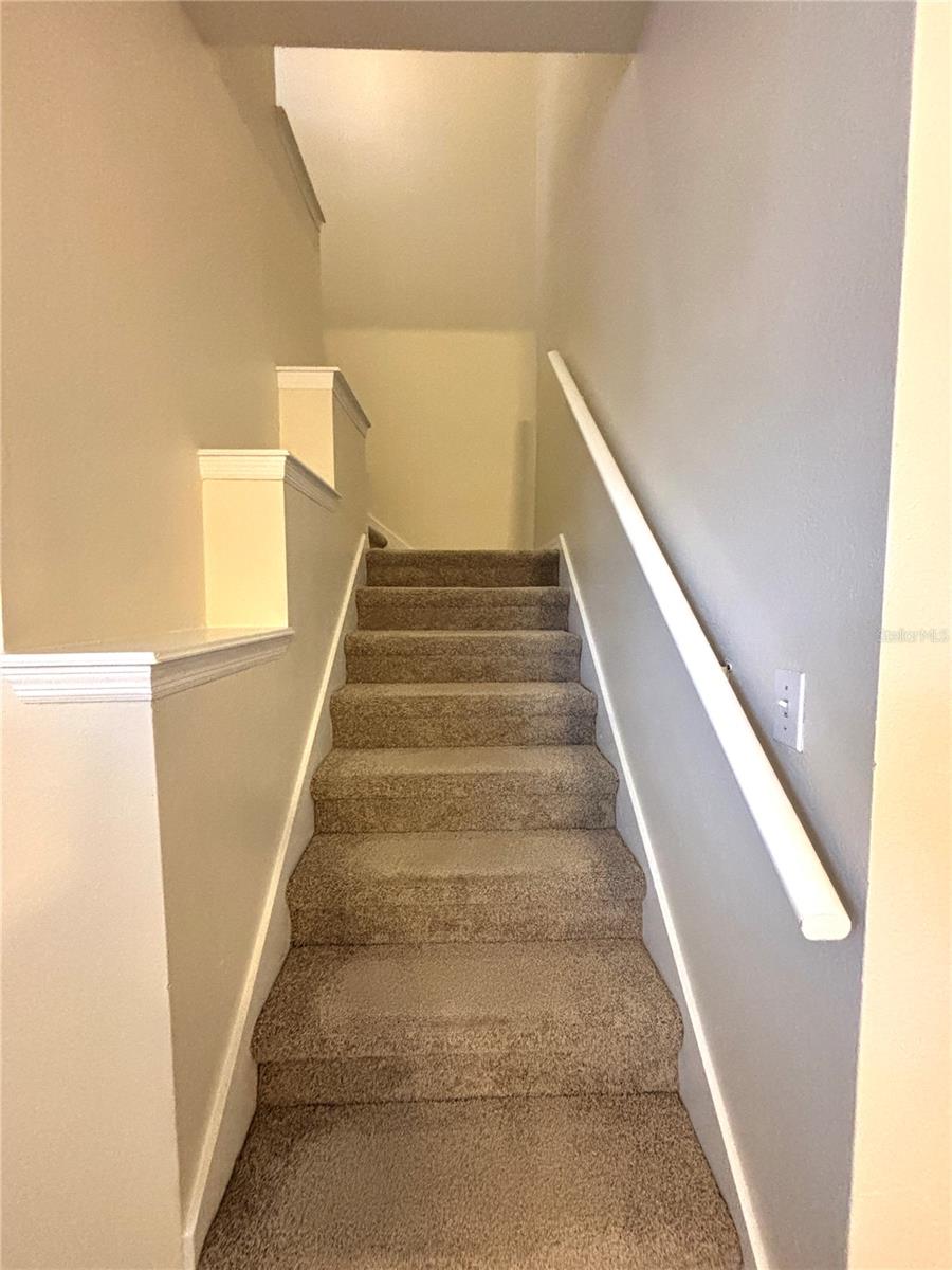 VISCONTI EAST - Residential Lease