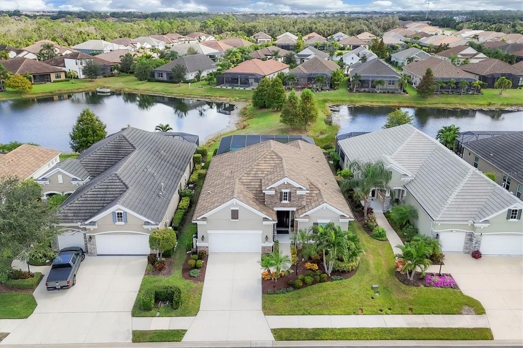 Photo of 4123 Midnight Blue Run, Bradenton, FL 34211 (MLS # A4669028)