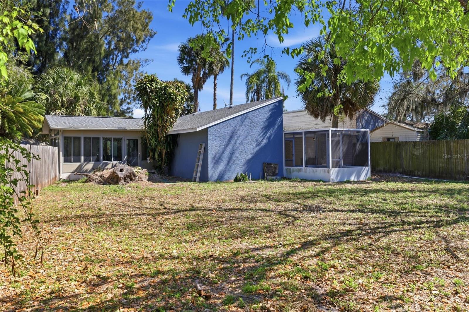 PERRY PARK - Residential