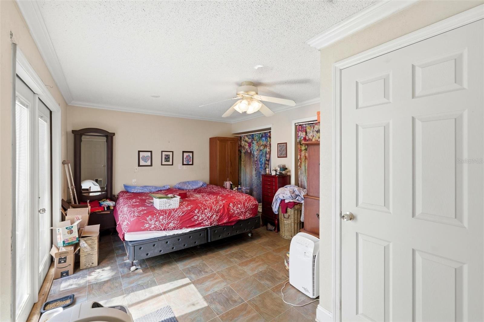 PERRY PARK - Residential