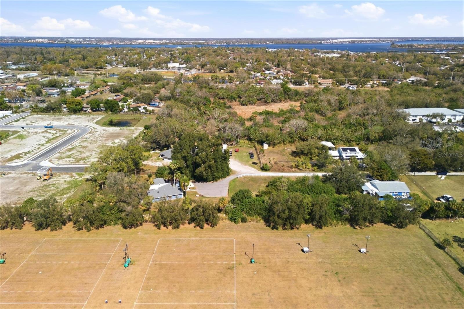 PERRY PARK - Residential