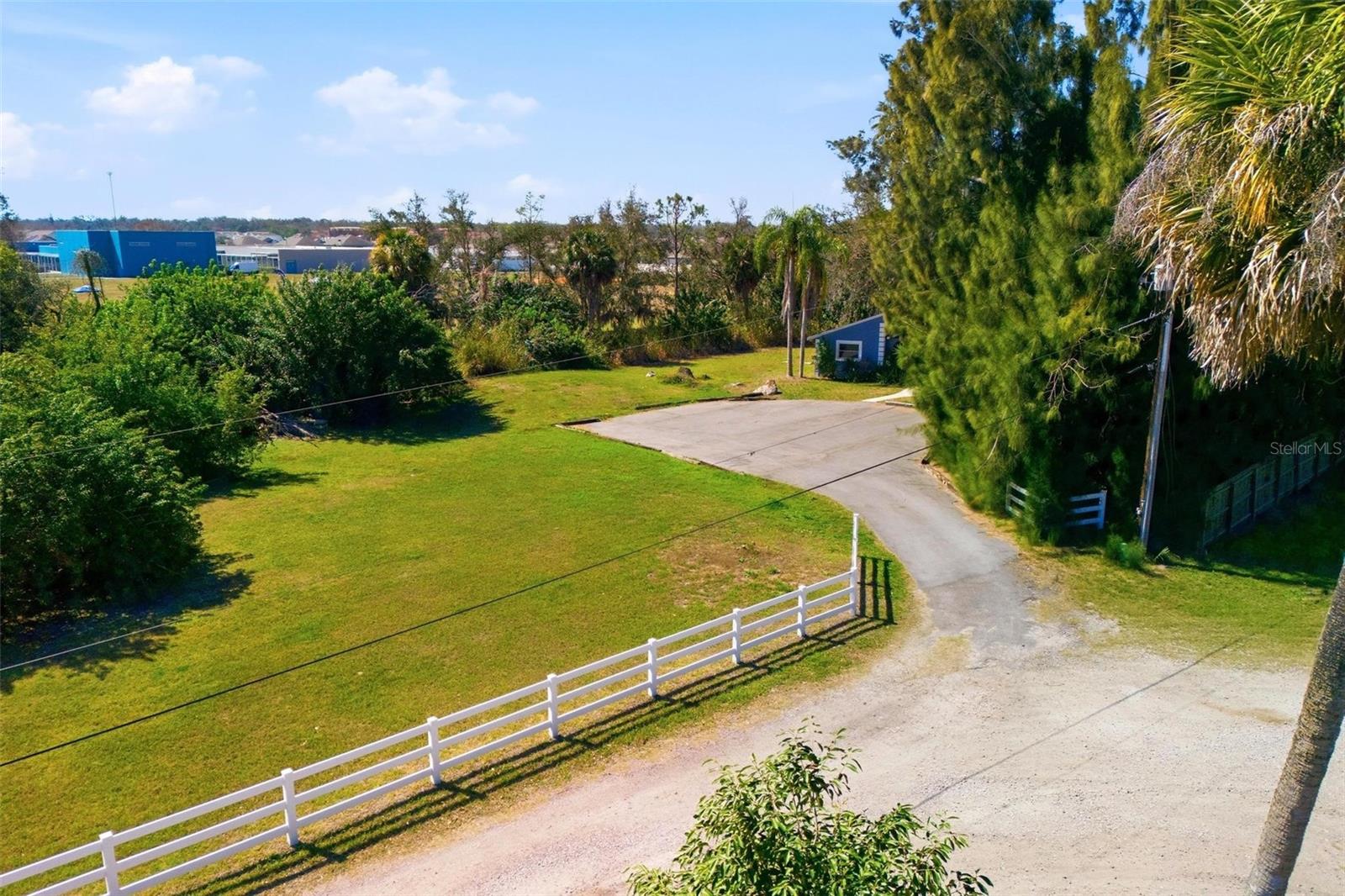 2512 16TH AVENUE DRIVE E