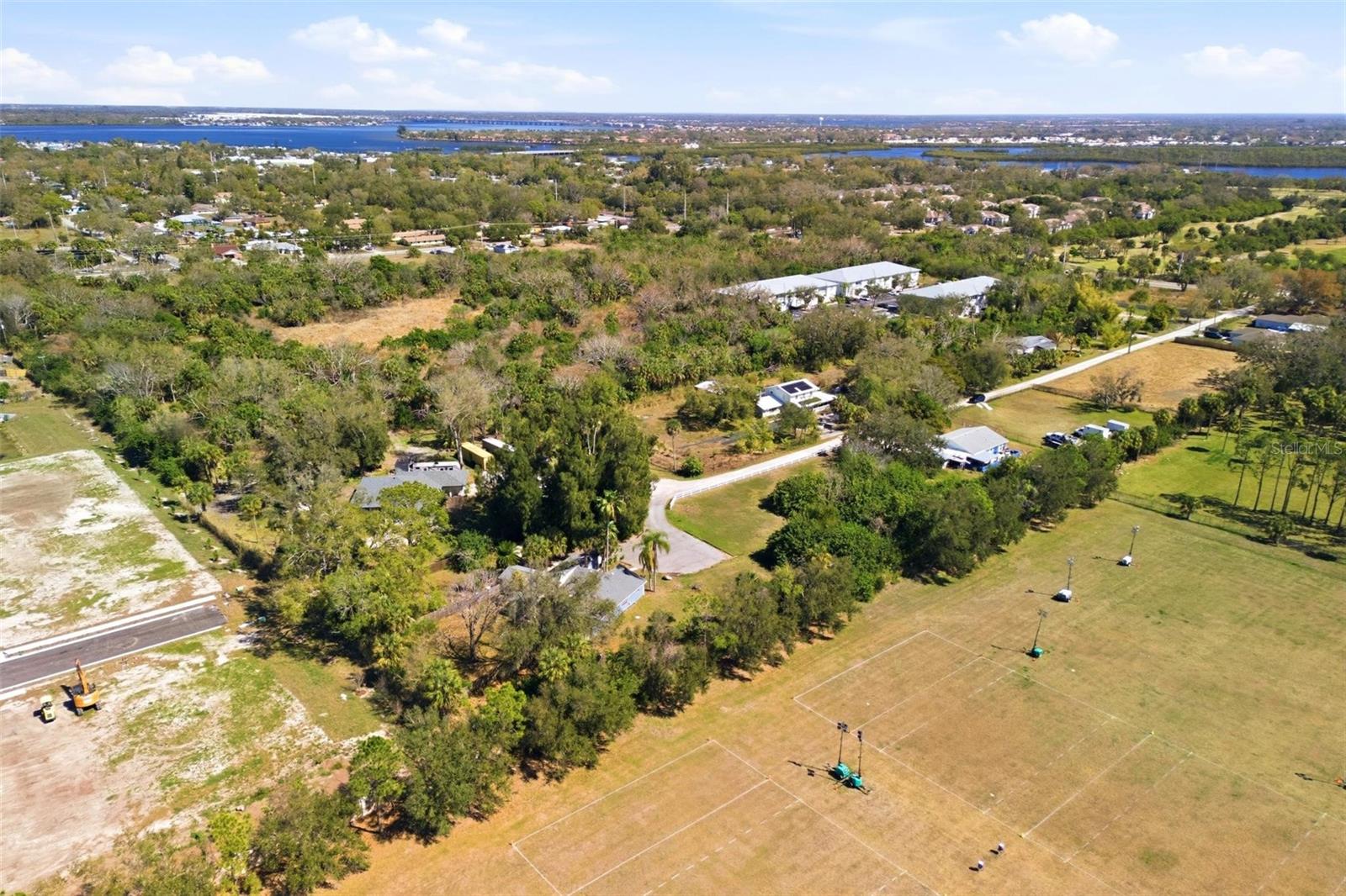 PERRY PARK - Residential