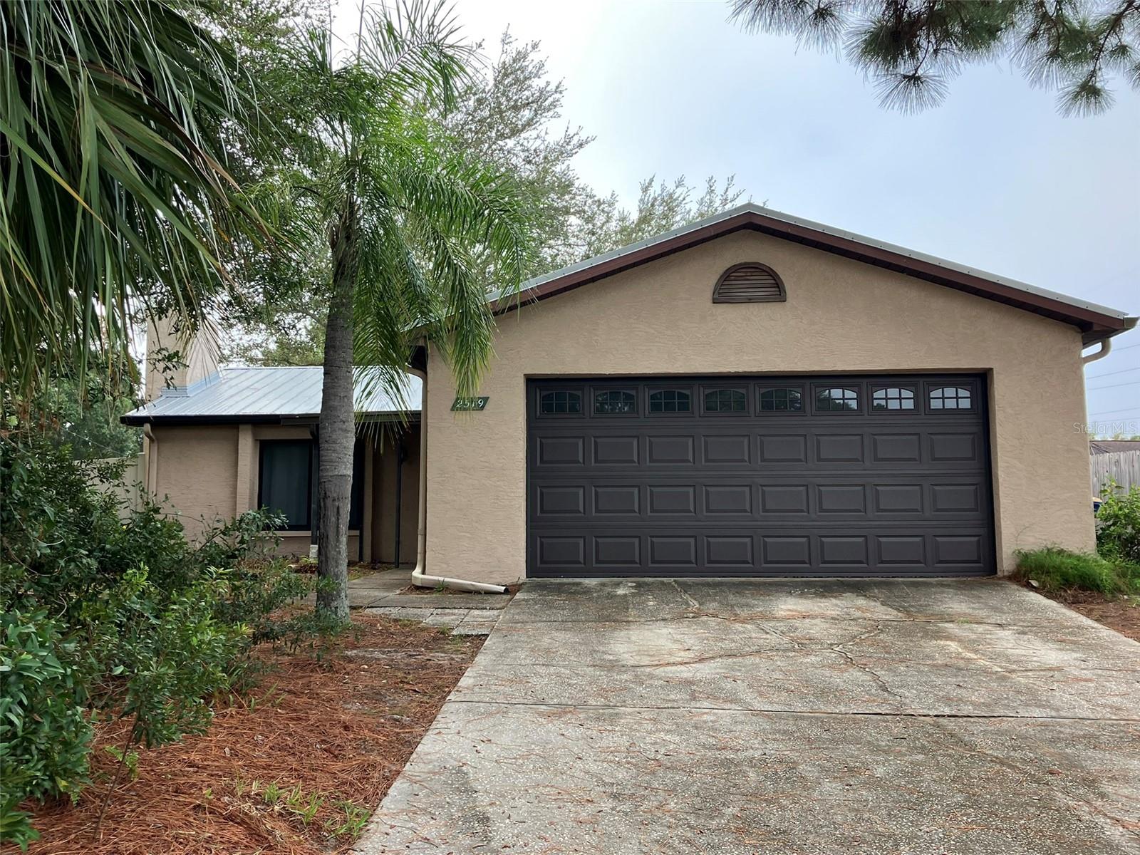 COUNTRYSIDE TR 5 - Residential Lease