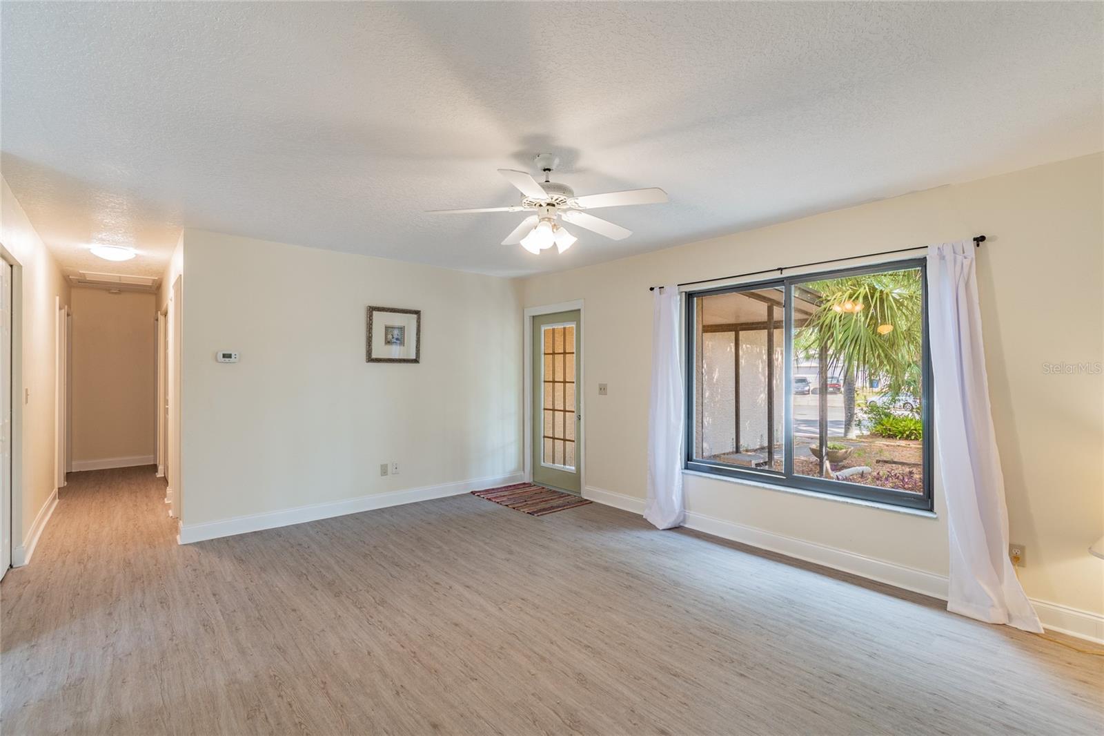 COUNTRYSIDE TR 5 - Residential Lease
