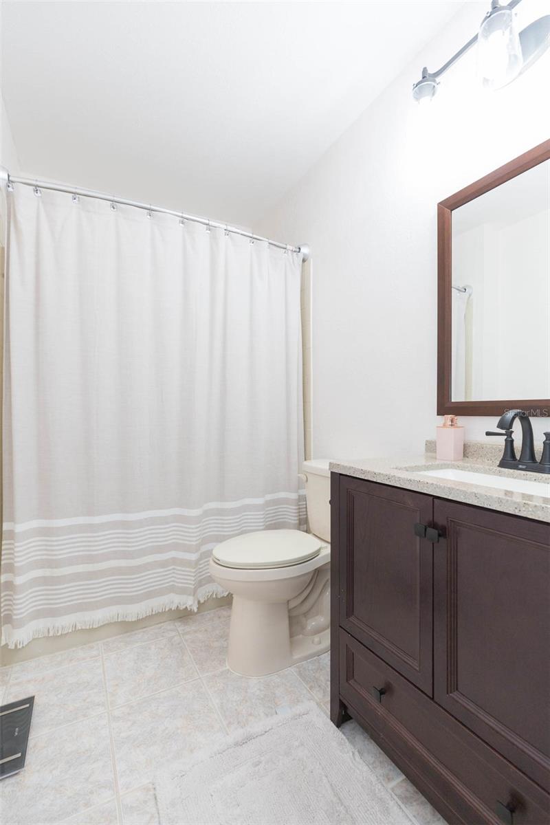 HARBOUR OAKS OF DUNEDIN CONDO - Residential