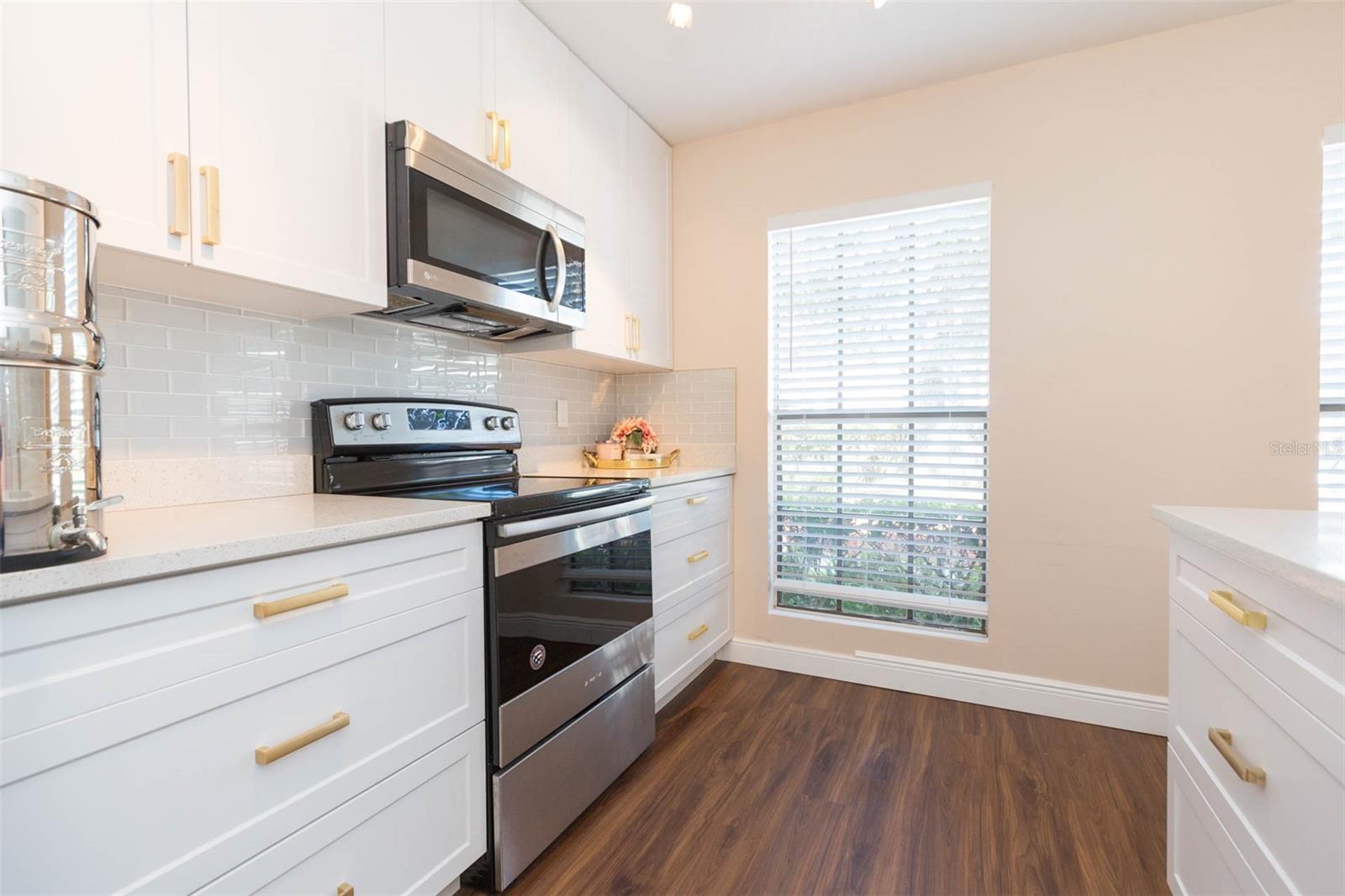 HARBOUR OAKS OF DUNEDIN CONDO - Residential