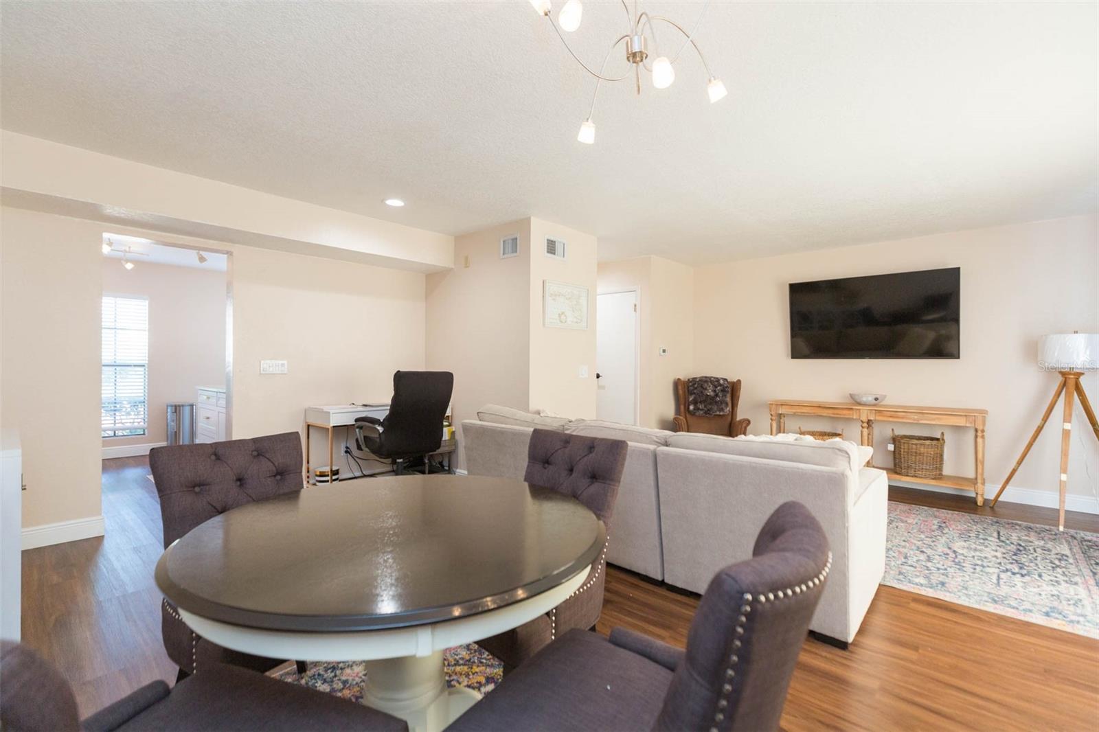 HARBOUR OAKS OF DUNEDIN CONDO - Residential