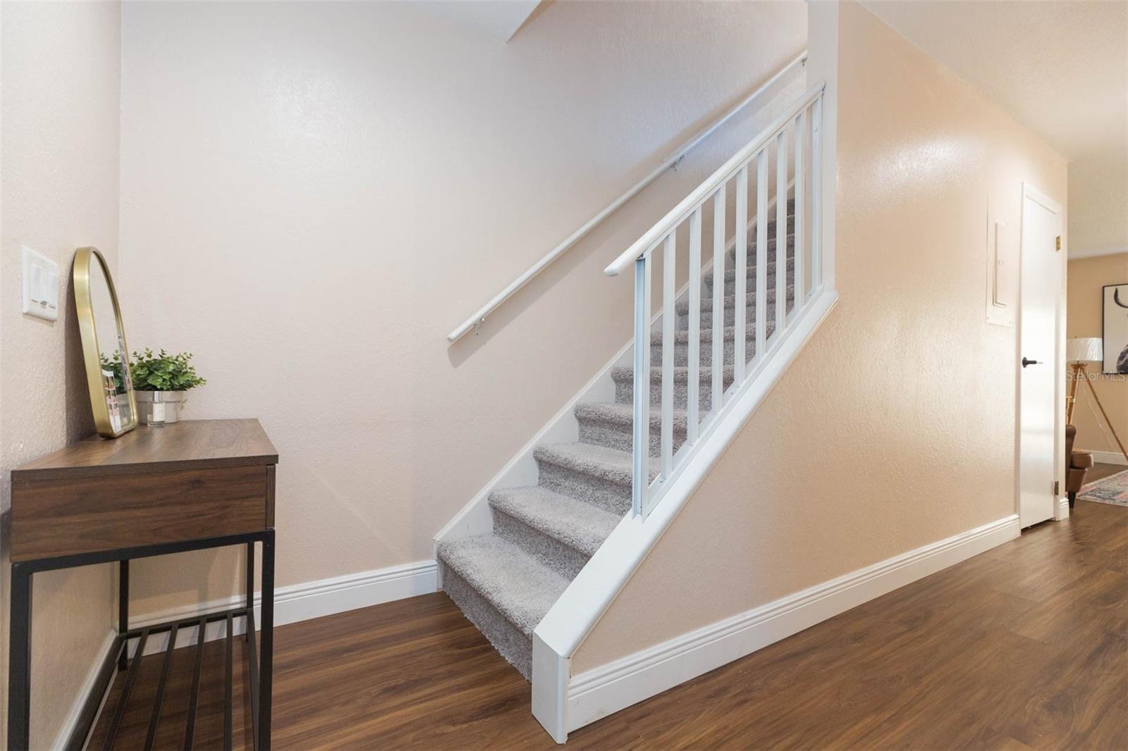 HARBOUR OAKS OF DUNEDIN CONDO - Residential