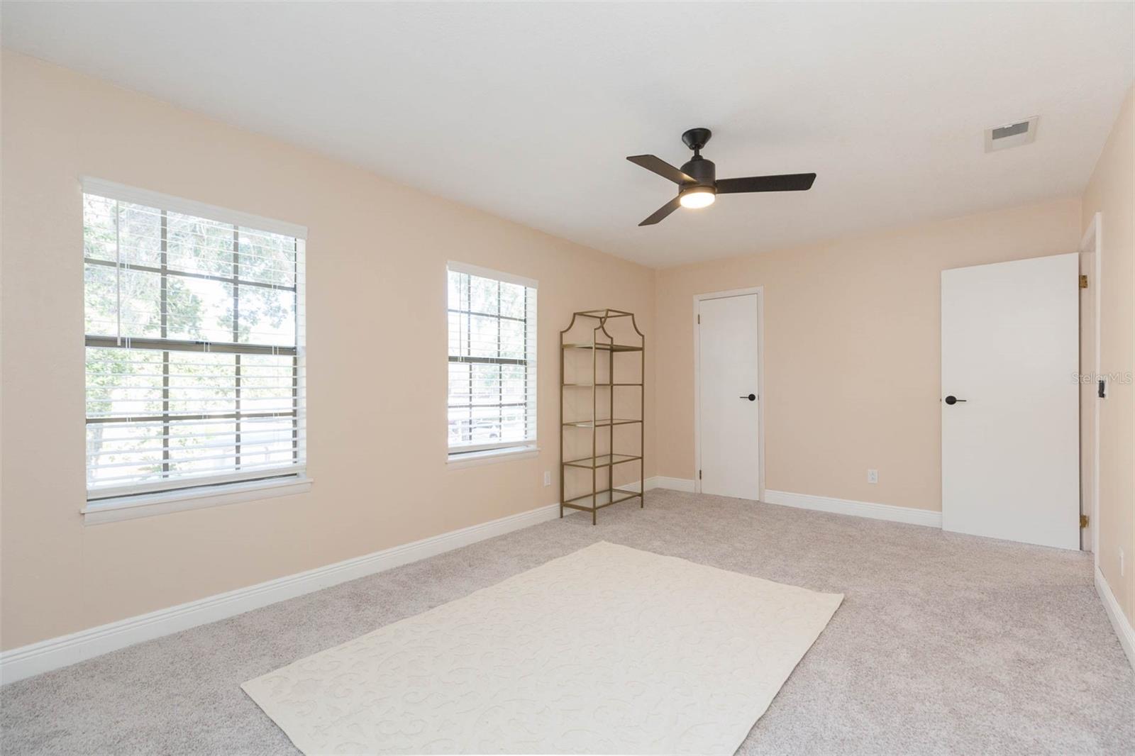 HARBOUR OAKS OF DUNEDIN CONDO - Residential