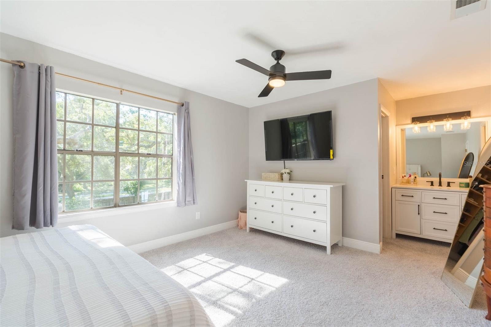 HARBOUR OAKS OF DUNEDIN CONDO - Residential