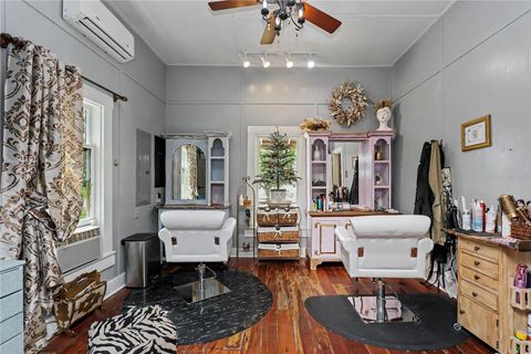 Tiny photo for 20847 Walnut Street, Dunnellon, FL 34431 (MLS # OM725819)