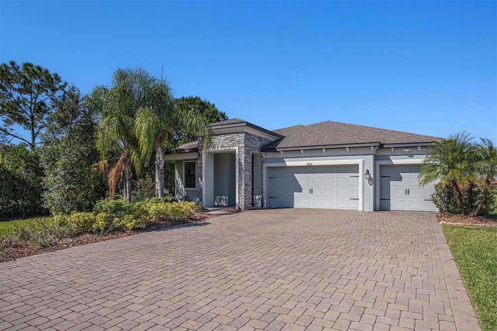 Photo of 9804 Pompeii Court, Seffner, FL 33584 (MLS # O6353148)