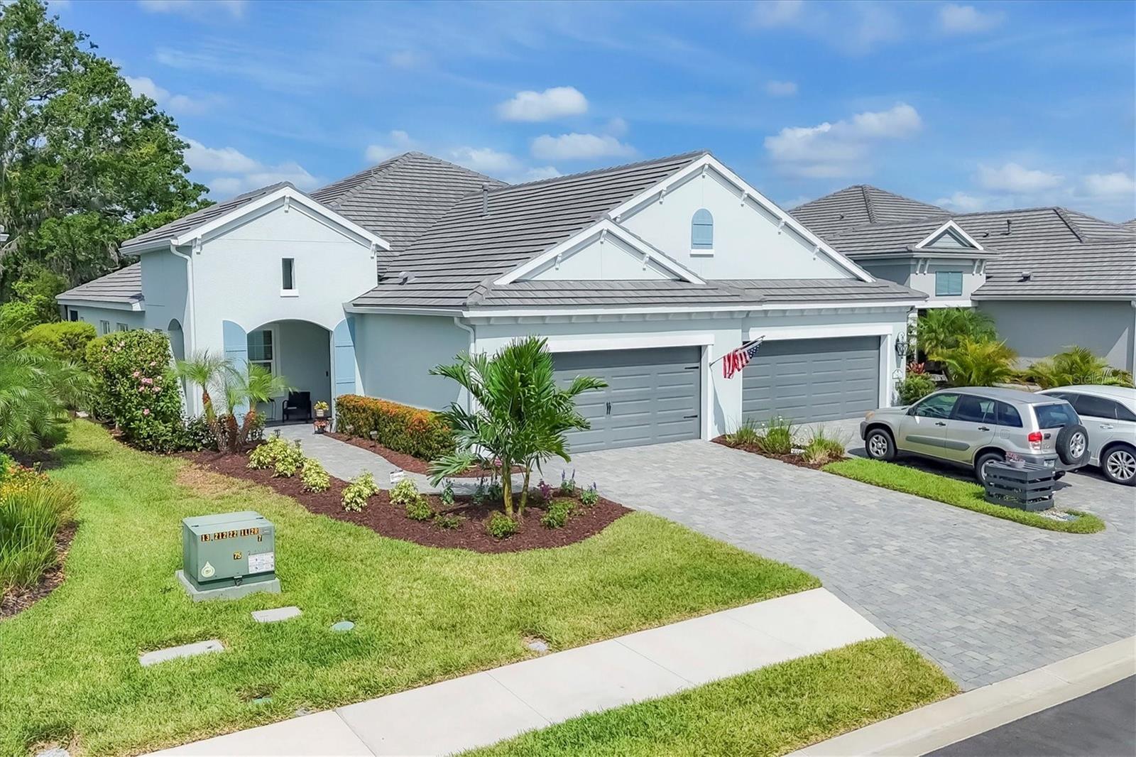 2628 SAPPHIRE BLUE LANE