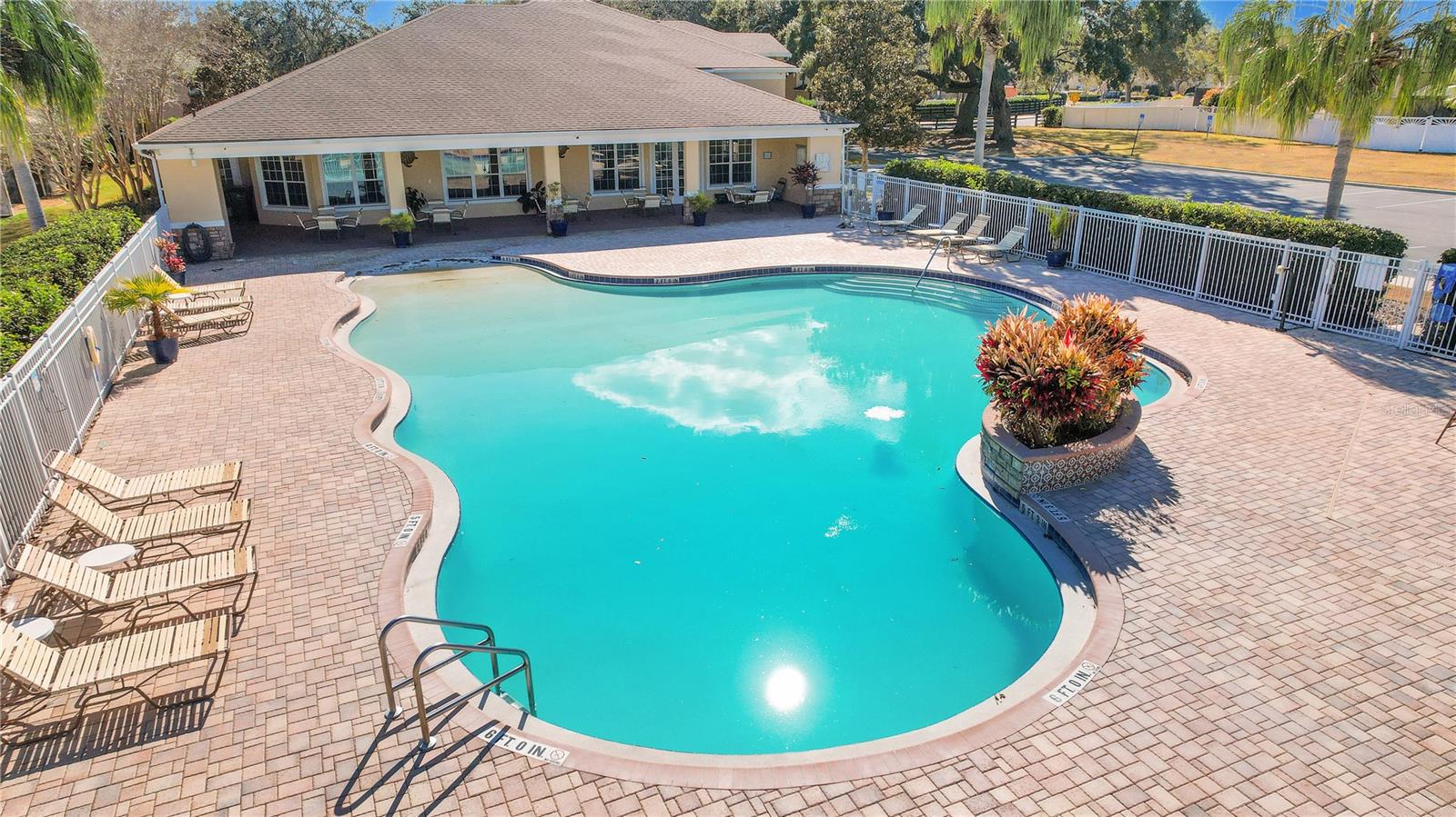 VILLAGES OF PARKWOOD - Residential