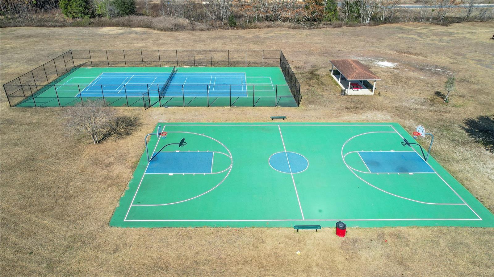 VILLAGES OF PARKWOOD - Residential