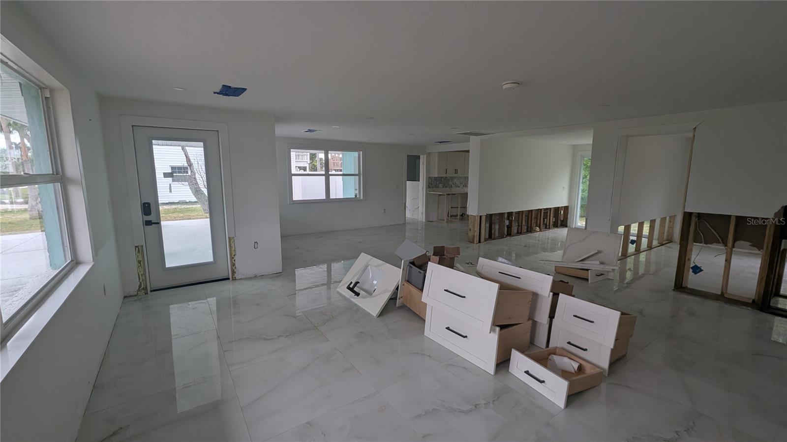 HOLMES BEACH 33RD UNIT - Residential