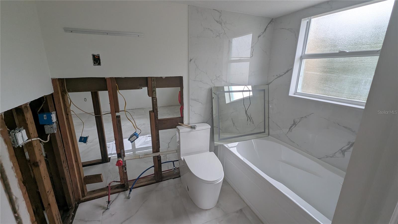 HOLMES BEACH 33RD UNIT - Residential