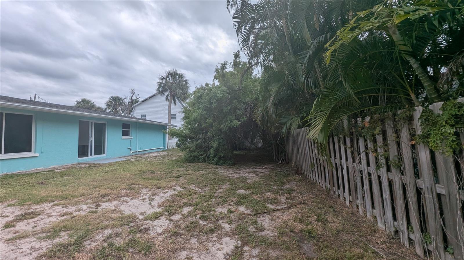 HOLMES BEACH 33RD UNIT - Residential