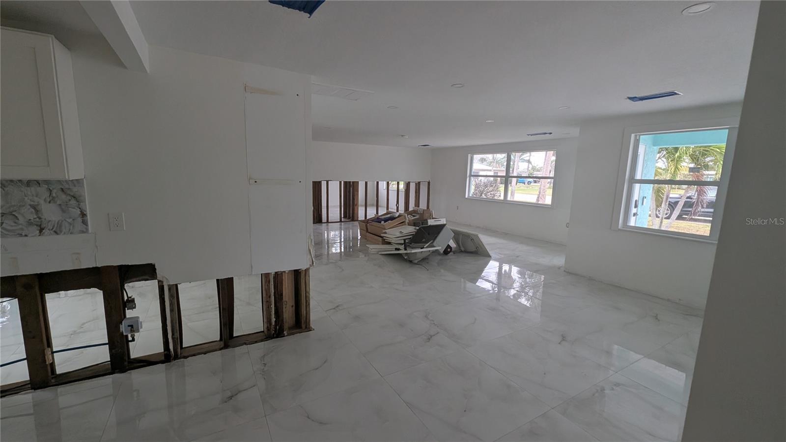 HOLMES BEACH 33RD UNIT - Residential