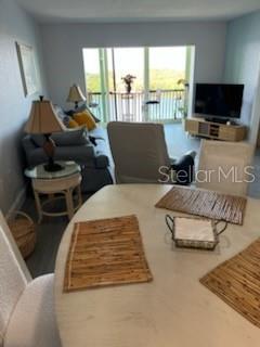 SAND PEBBLE - Residential Lease