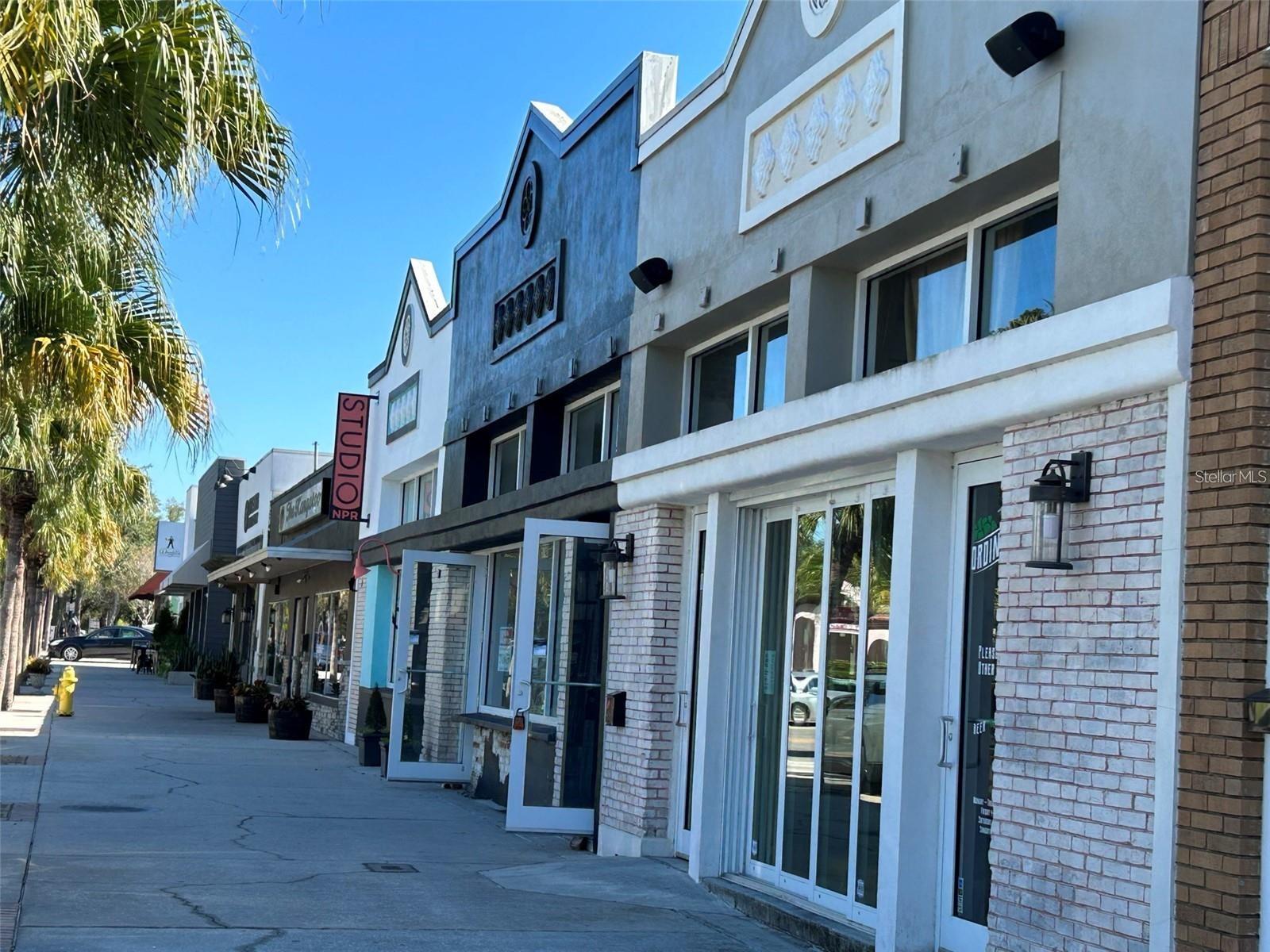 SAND PEBBLE - Residential Lease