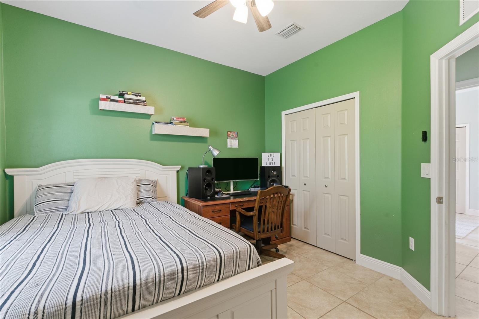 HAWKS PRESERVE - Residential