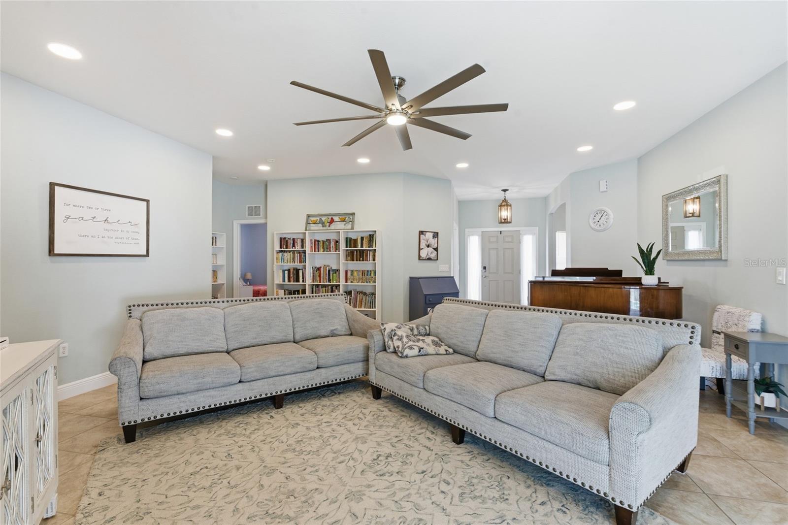 HAWKS PRESERVE - Residential