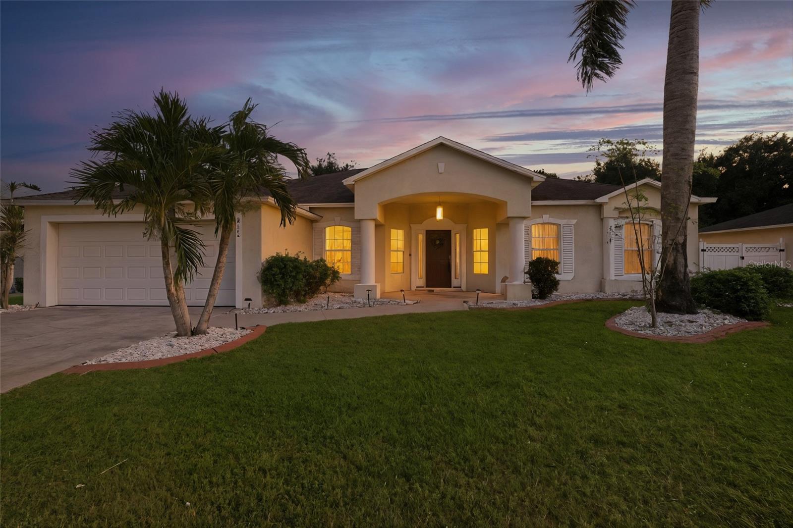 HAWKS PRESERVE - Residential