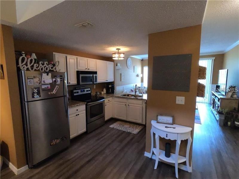 LAS PALMAS OF SARASOTA - Residential Lease