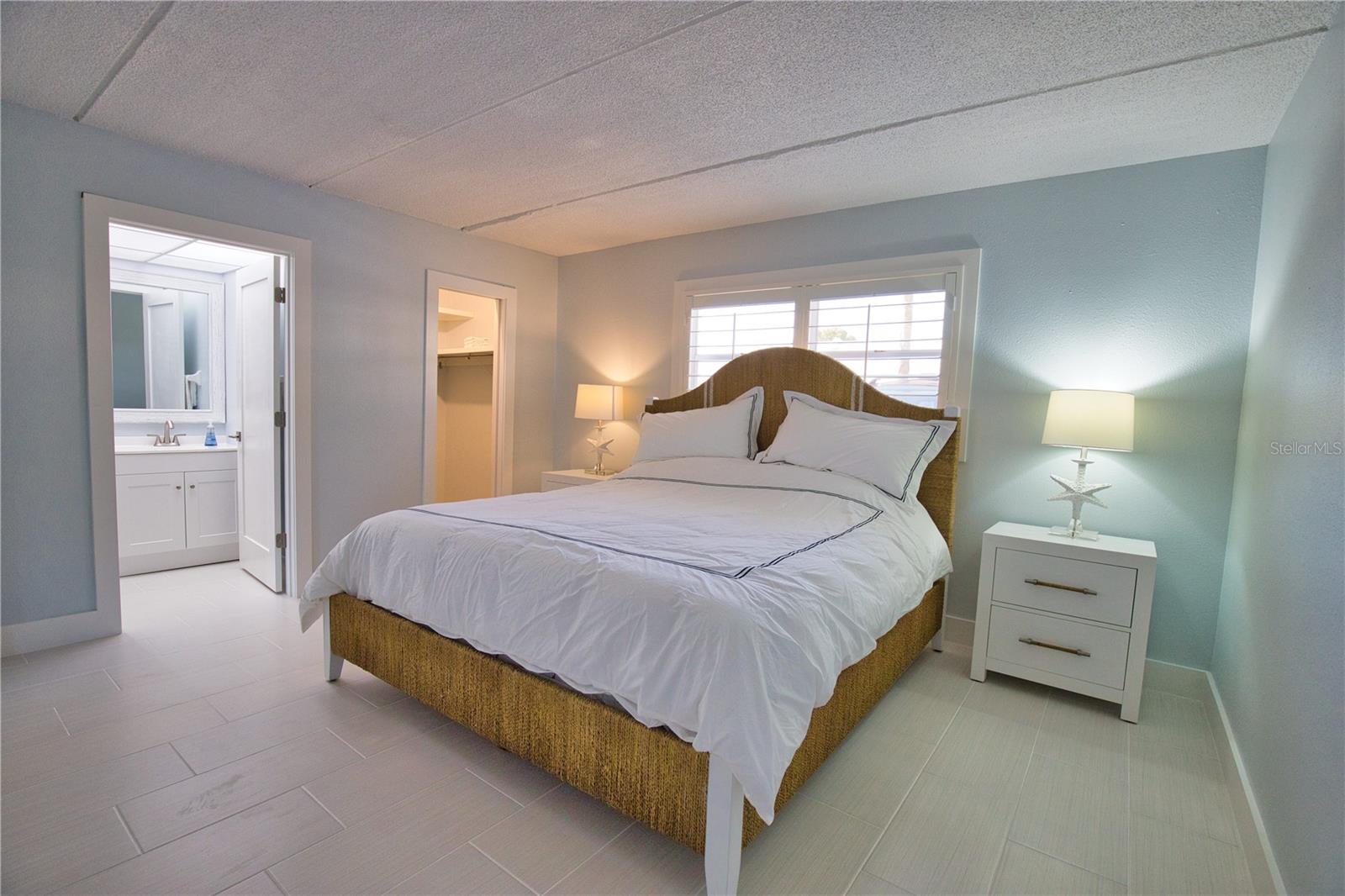 BAHIA VISTA GULF - Residential