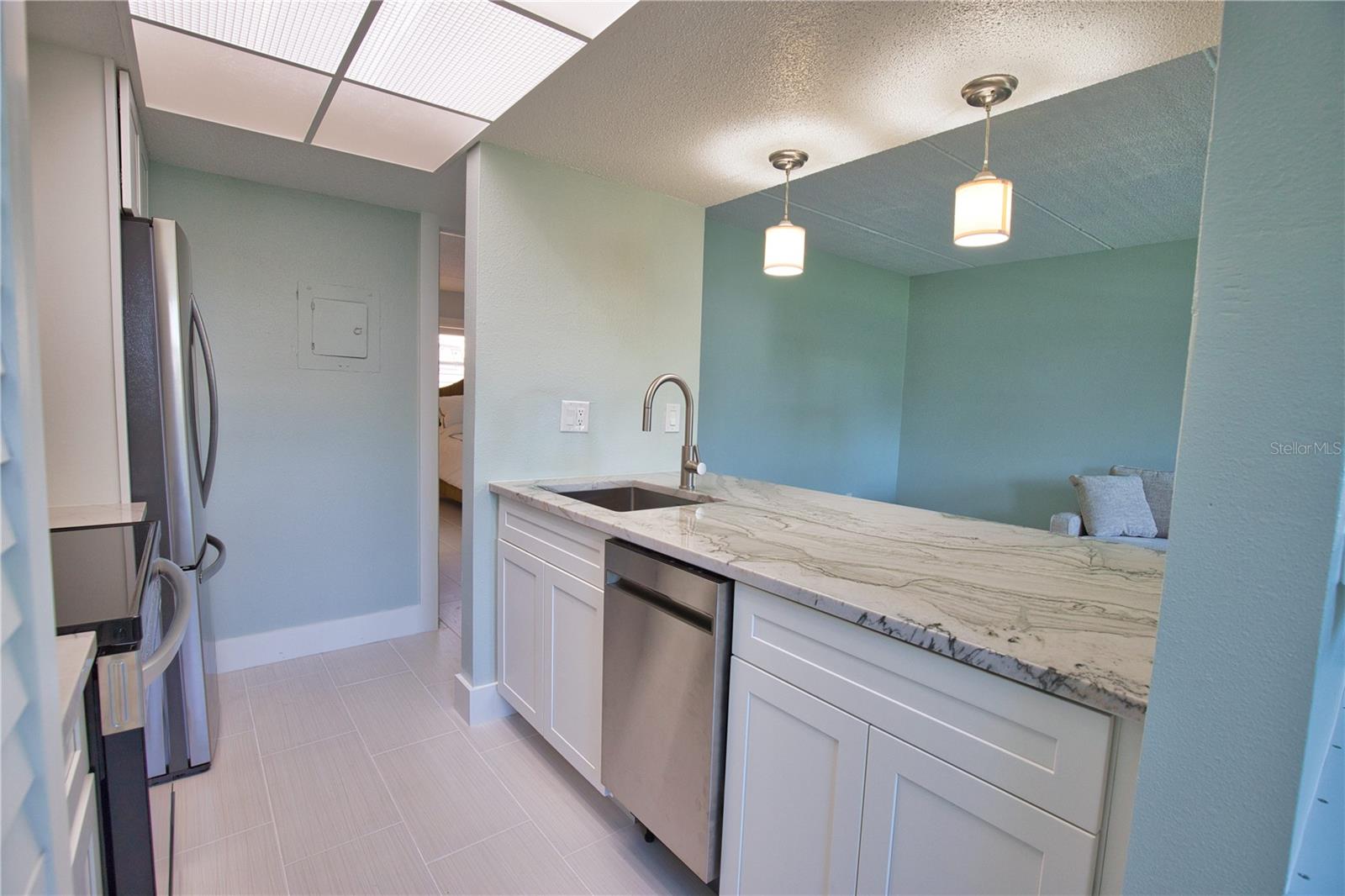 BAHIA VISTA GULF - Residential