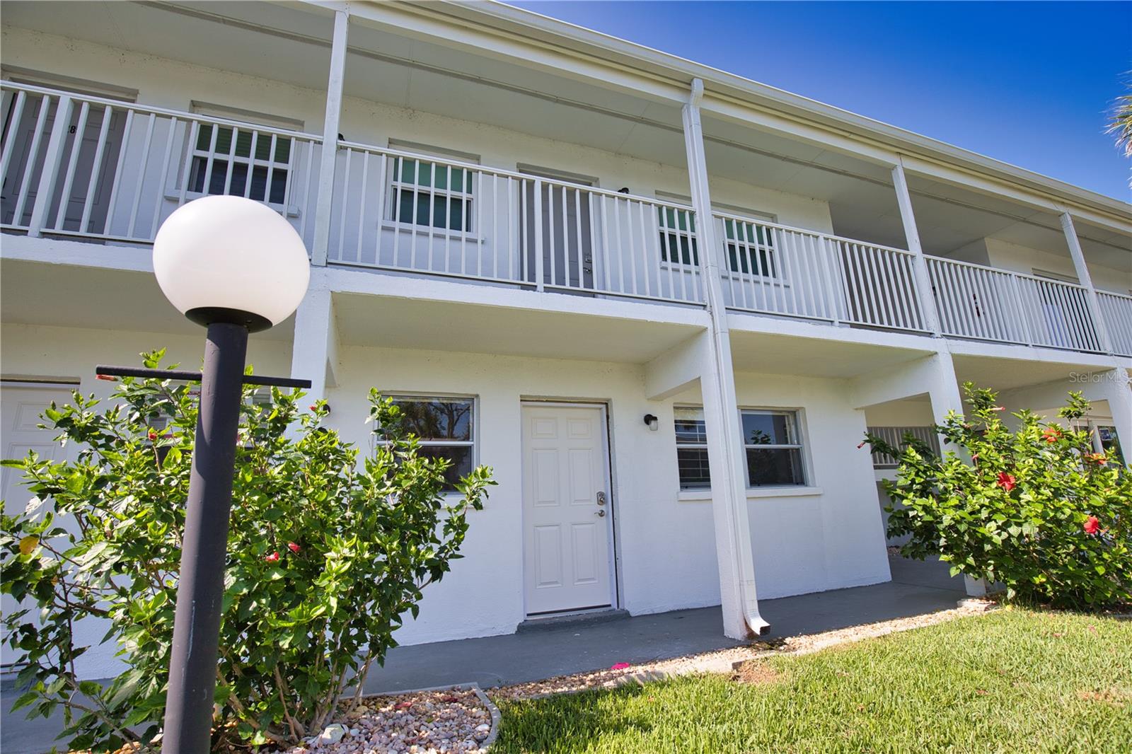 BAHIA VISTA GULF - Residential