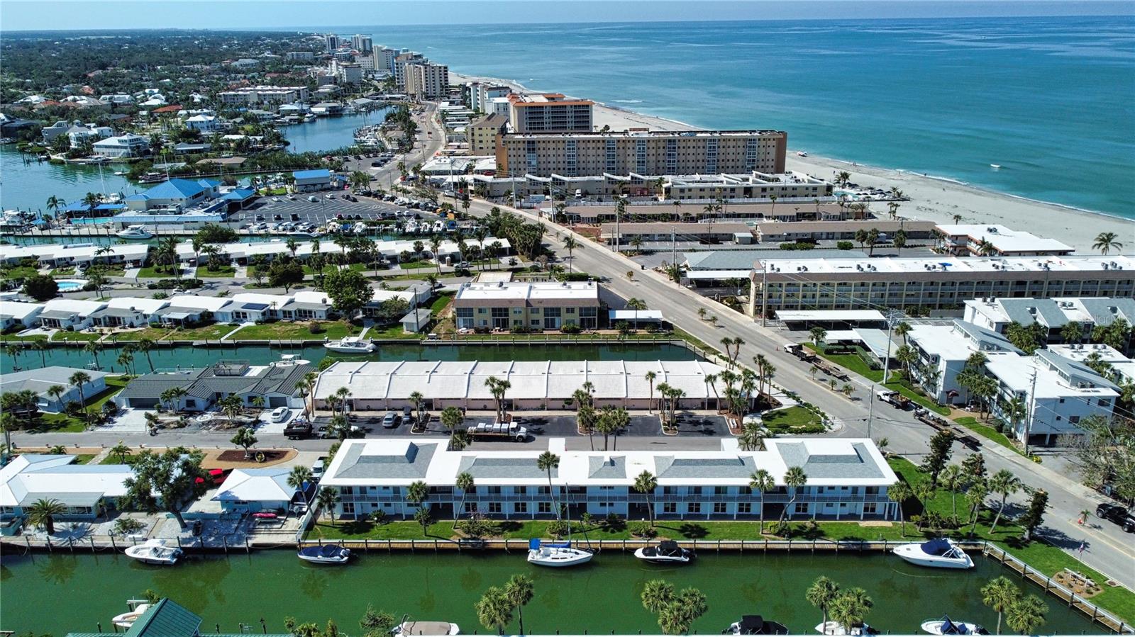 BAHIA VISTA GULF - Residential