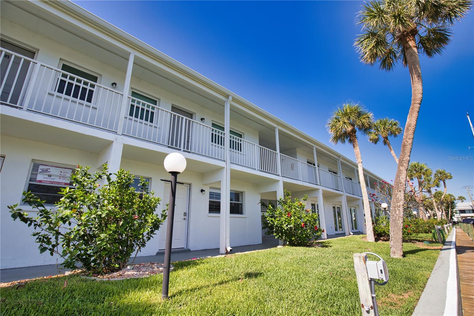 BAHIA VISTA GULF - Residential