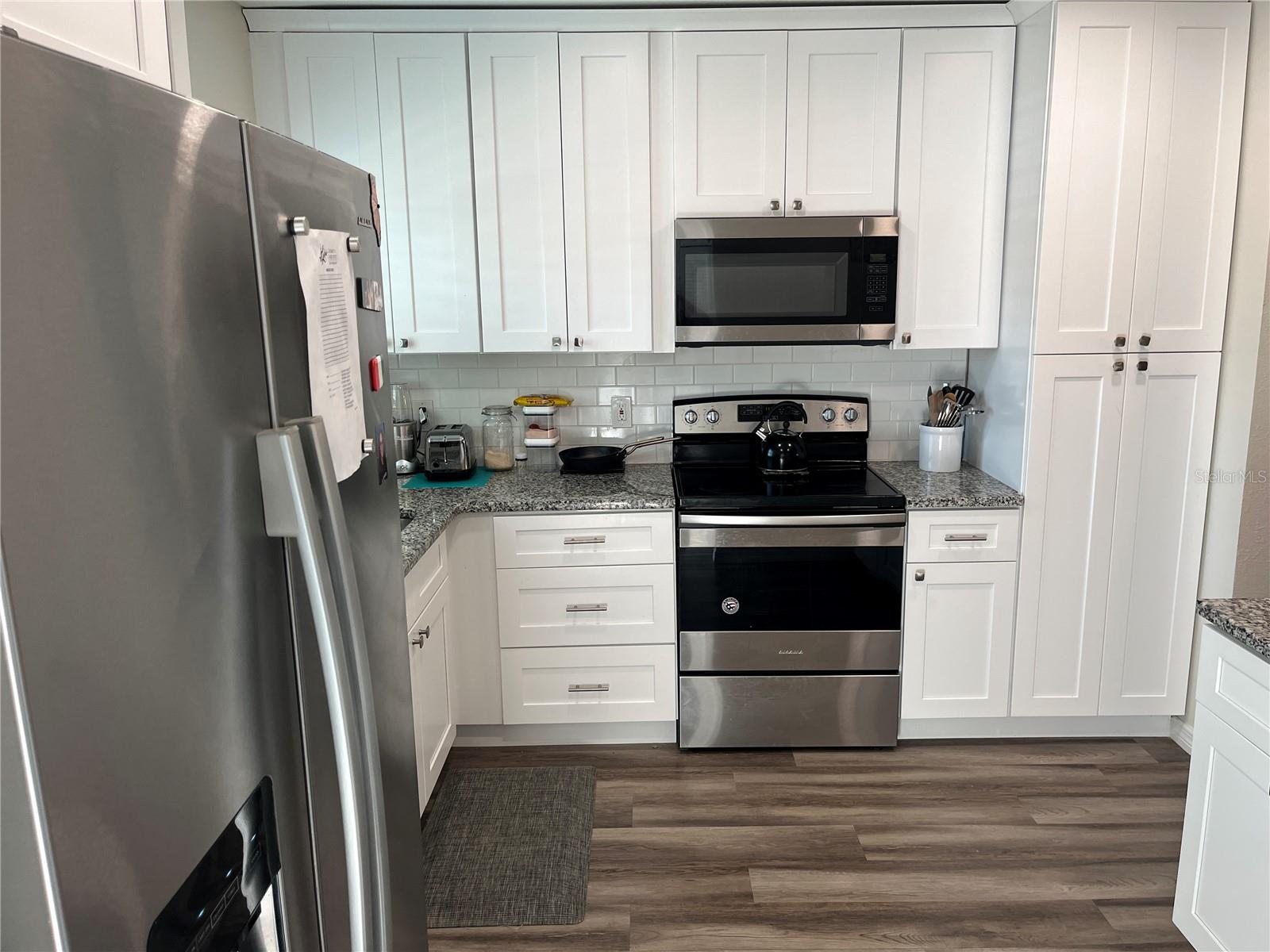 ON TOP OF THE WORLD - Residential