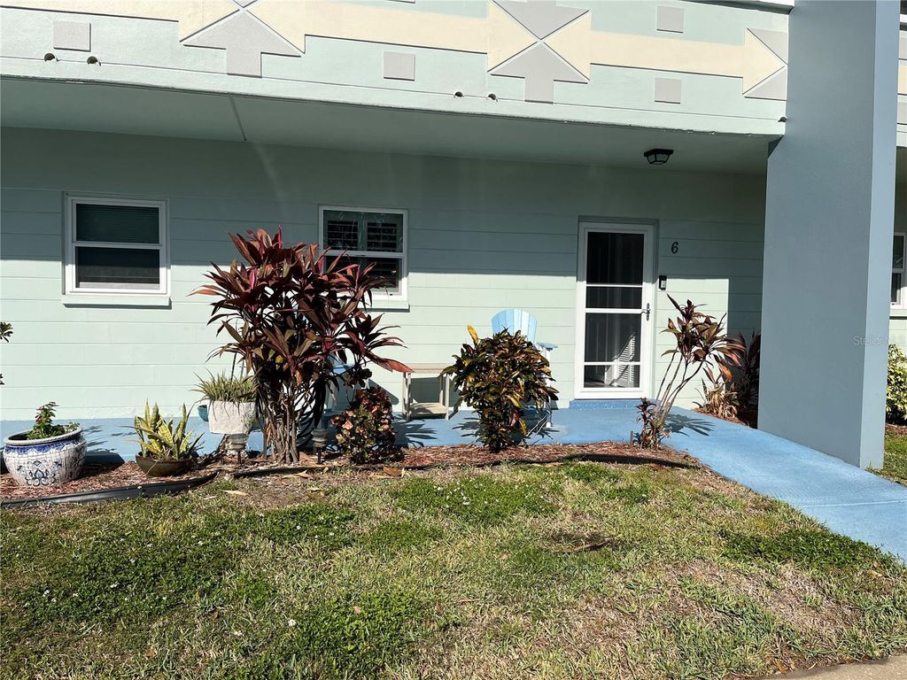 Photo of 2254 Norwegian Drive #6, Clearwater, FL 33763 (MLS # TB8457101)